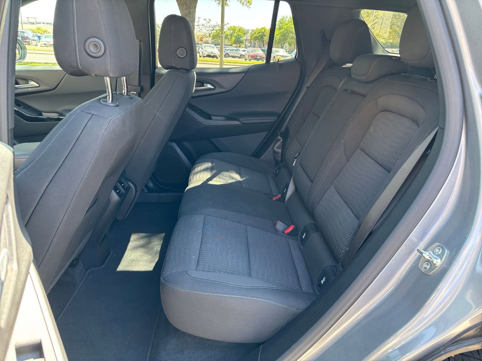 Used 2025 Chevrolet Equinox LT FWD image 21
