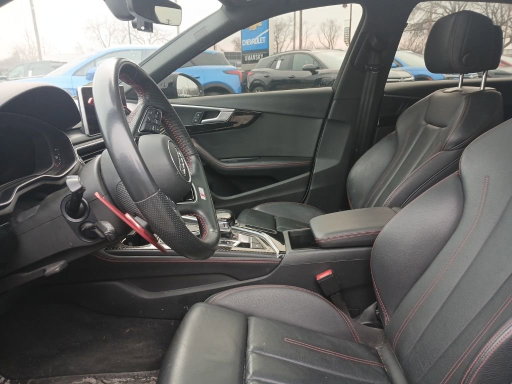 Used 2019 Audi A4 2.0T Premium Plus w/ Premium Plus Package image 17