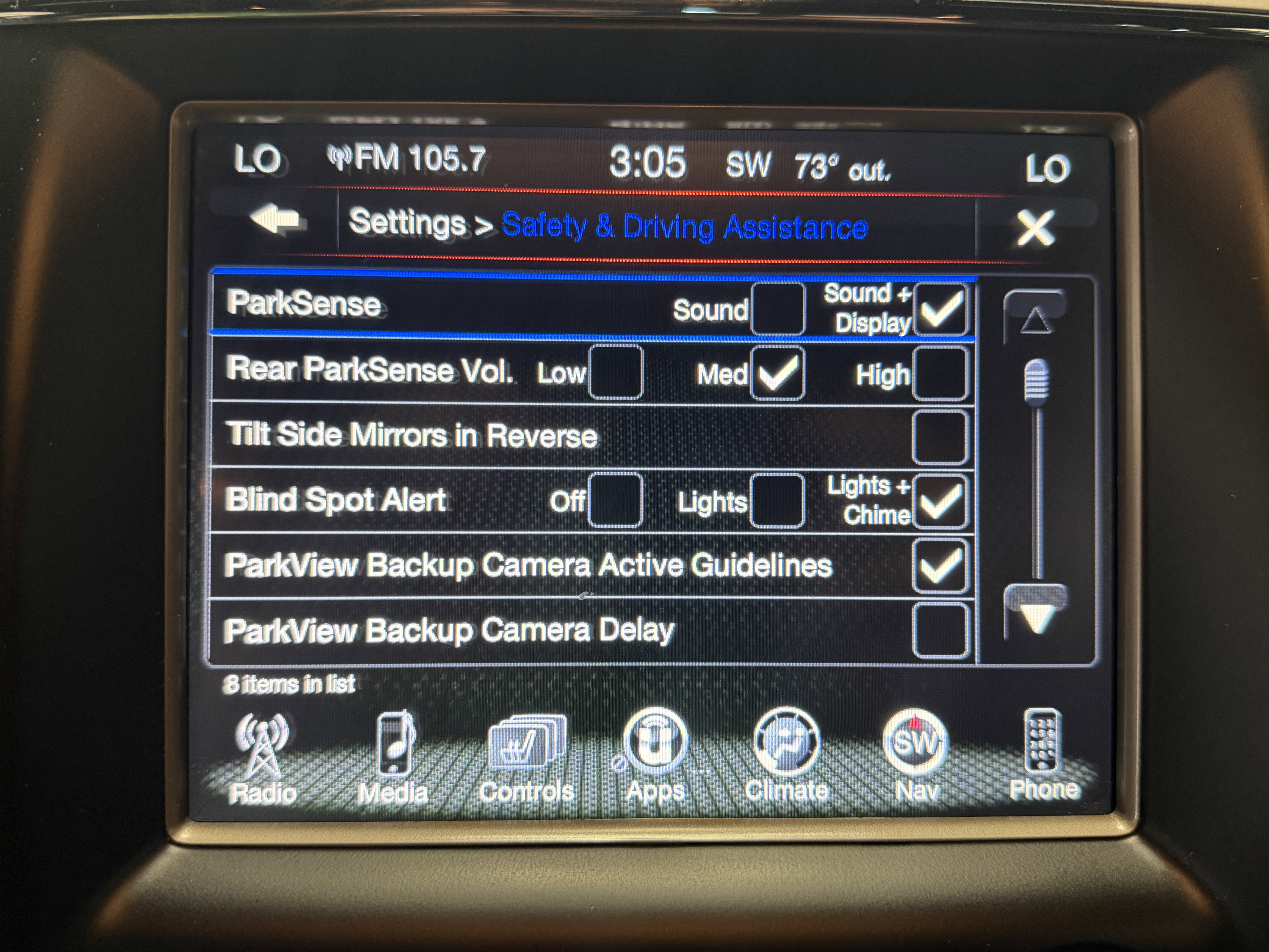 Used 2015 Jeep Grand Cherokee Overland AWD/4WD image 10
