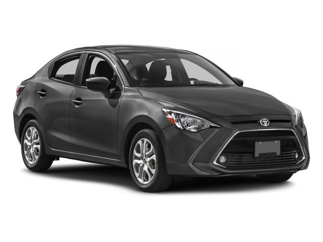 Used 2017 Toyota Yaris iA FWD image 9