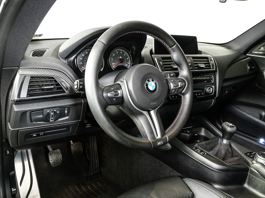 Used 2017 BMW M2 image 4