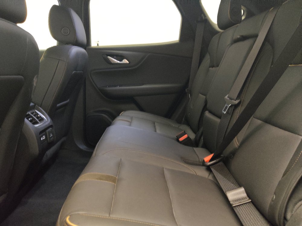 Used 2019 Chevrolet Blazer Premier w/ Sun and Wheels Package AWD/4WD image 18