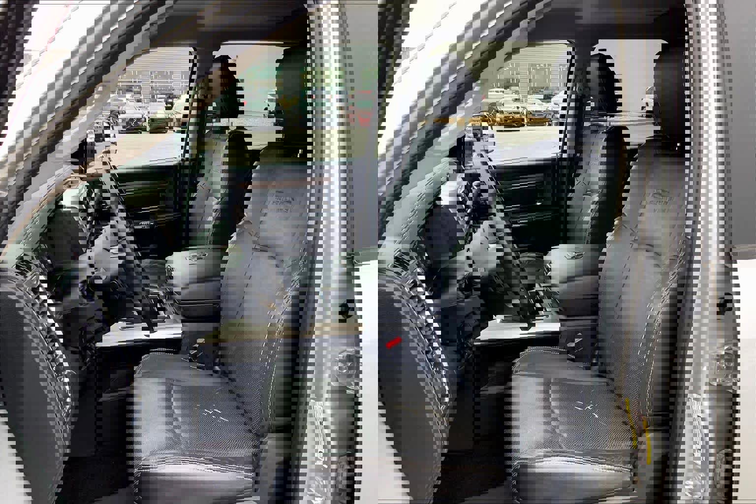 Used 2014 RAM 2500 Laramie w/ Protection Group image 8