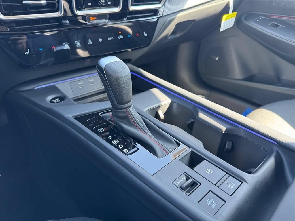 New 2026 Nissan Sentra SR w/ SR Premium Package FWD image 19