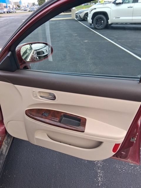 Used 2009 Buick LaCrosse CX FWD image 24