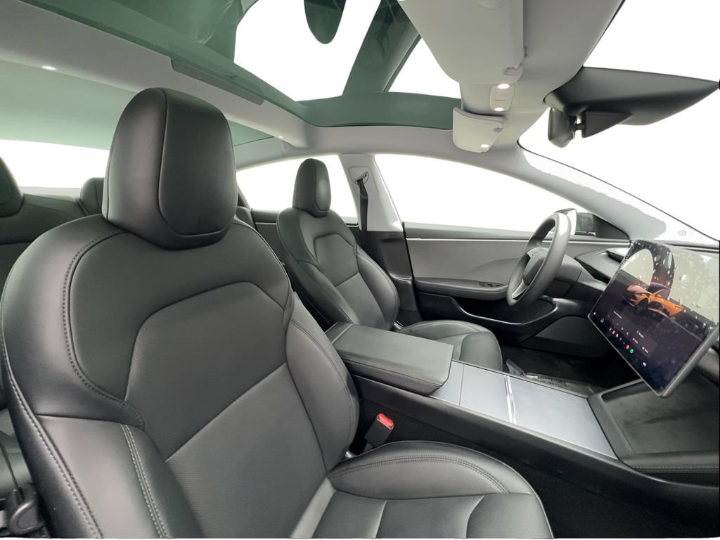Used 2026 Tesla Model 3 RWD image 30