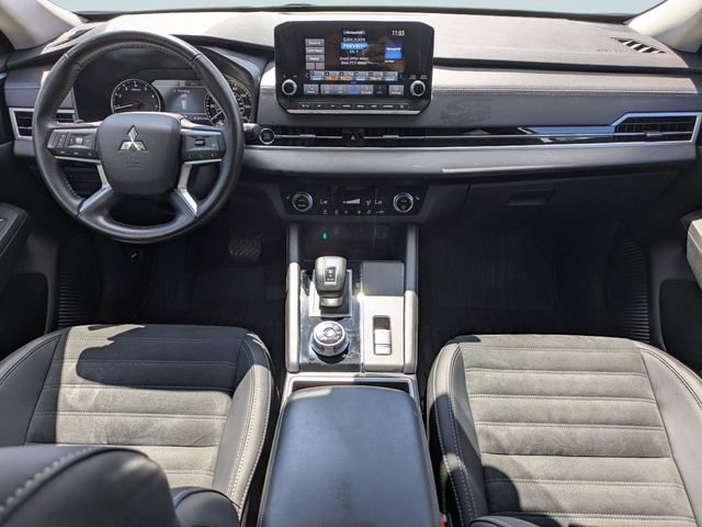 Used 2024 Mitsubishi Outlander SE FWD image 16