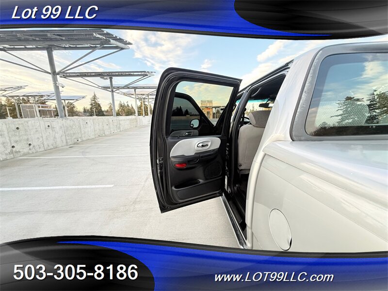 Used 2003 Ford F150 Harley-Davidson RWD image 40