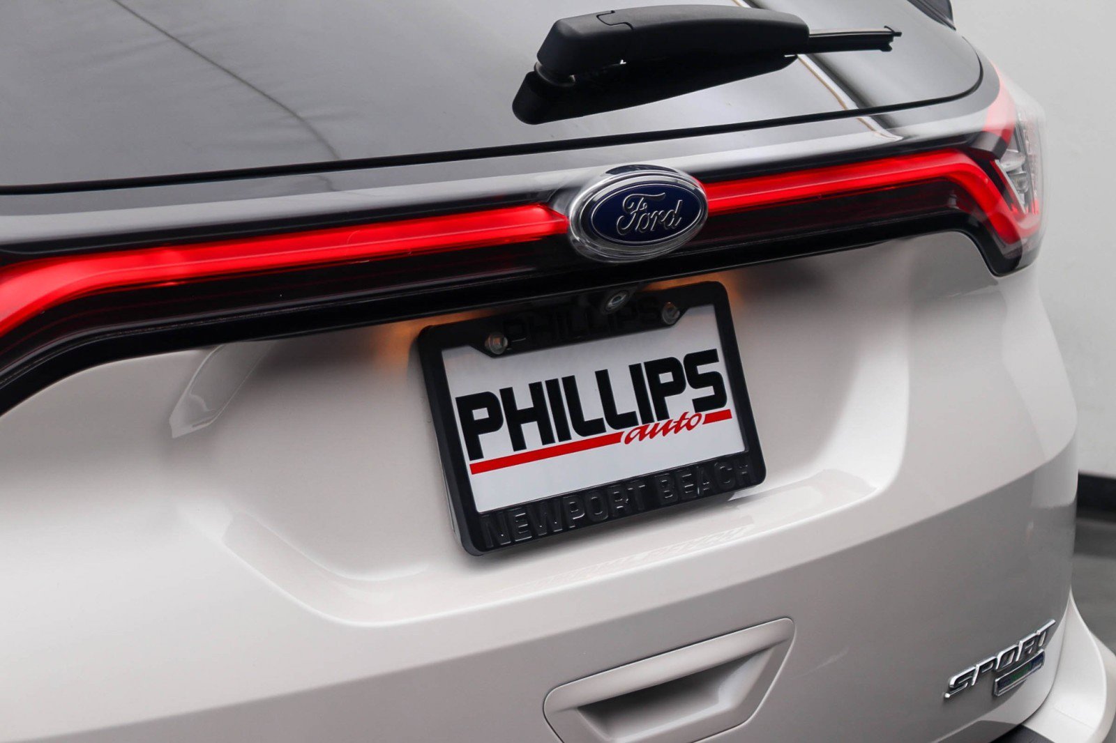 Used 2016 Ford Edge Sport w/ Equipment Group 401A AWD/4WD image 13