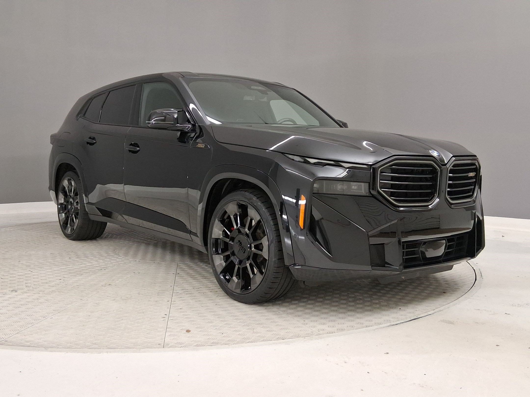 Certified 2023 BMW XM AWD/4WD image 5