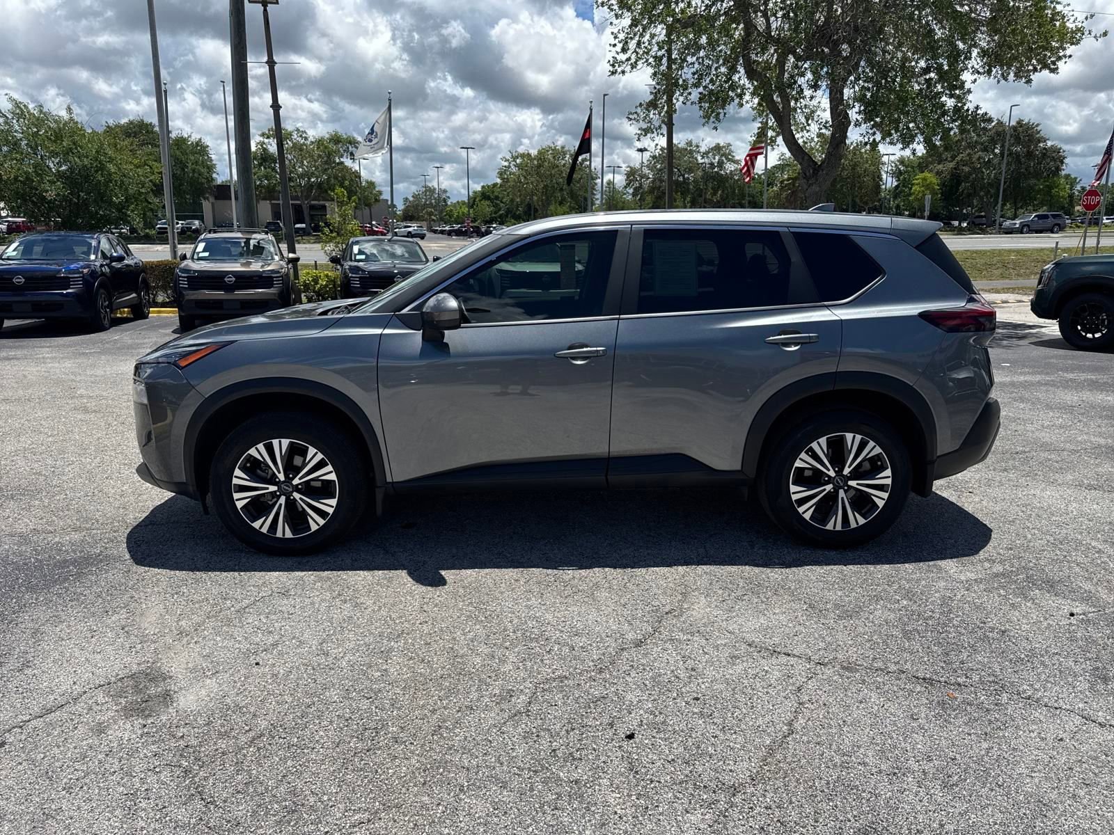 Certified 2023 Nissan Rogue SV image 9