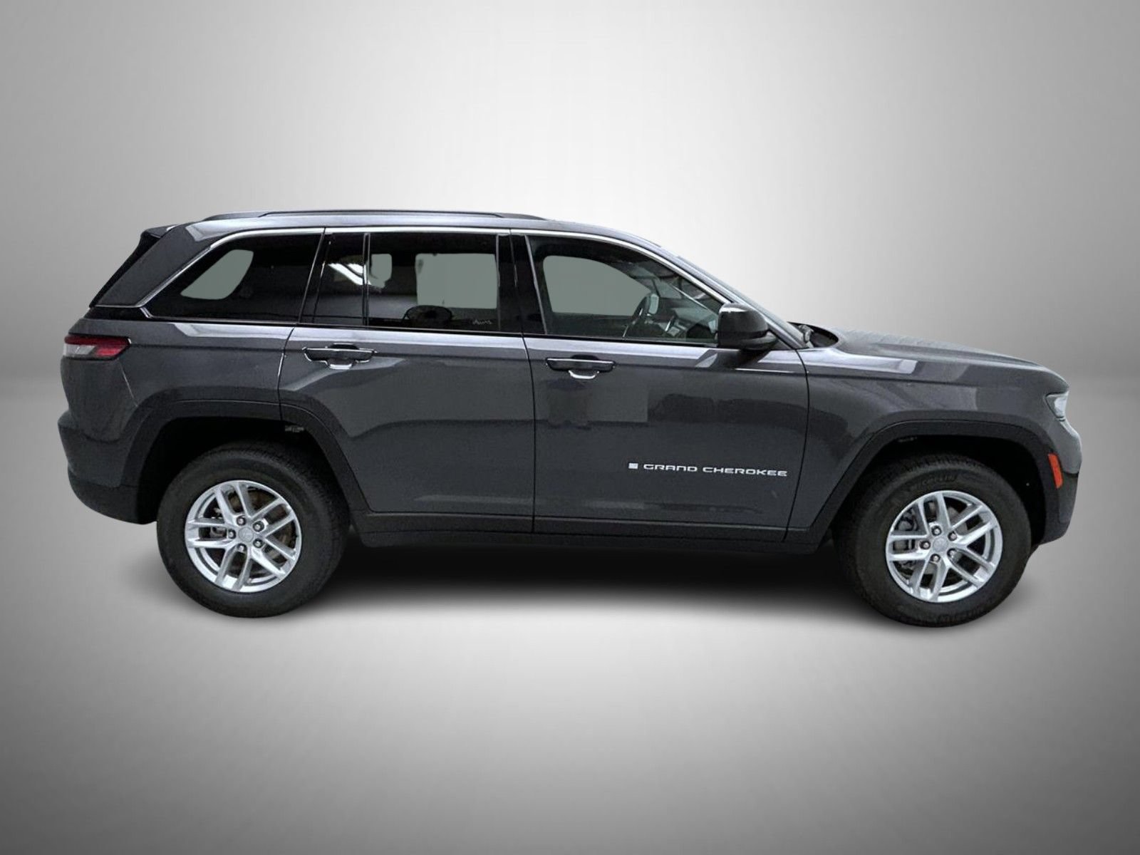 New 2026 Jeep Grand Cherokee Laredo X AWD/4WD image 4
