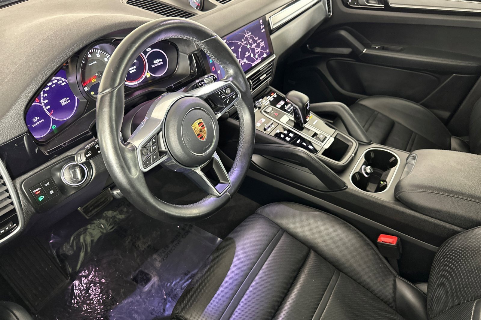 Used 2023 Porsche Cayenne S image 9
