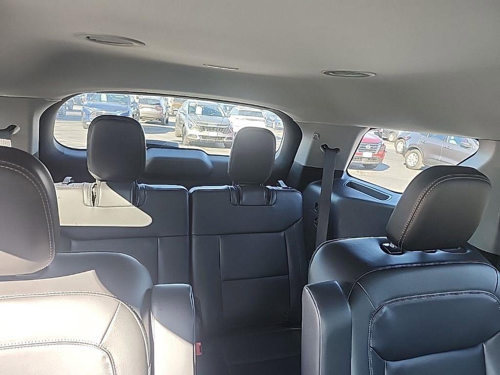 Certified 2023 Ford Explorer XLT w/ Equipment Group 202A image 8