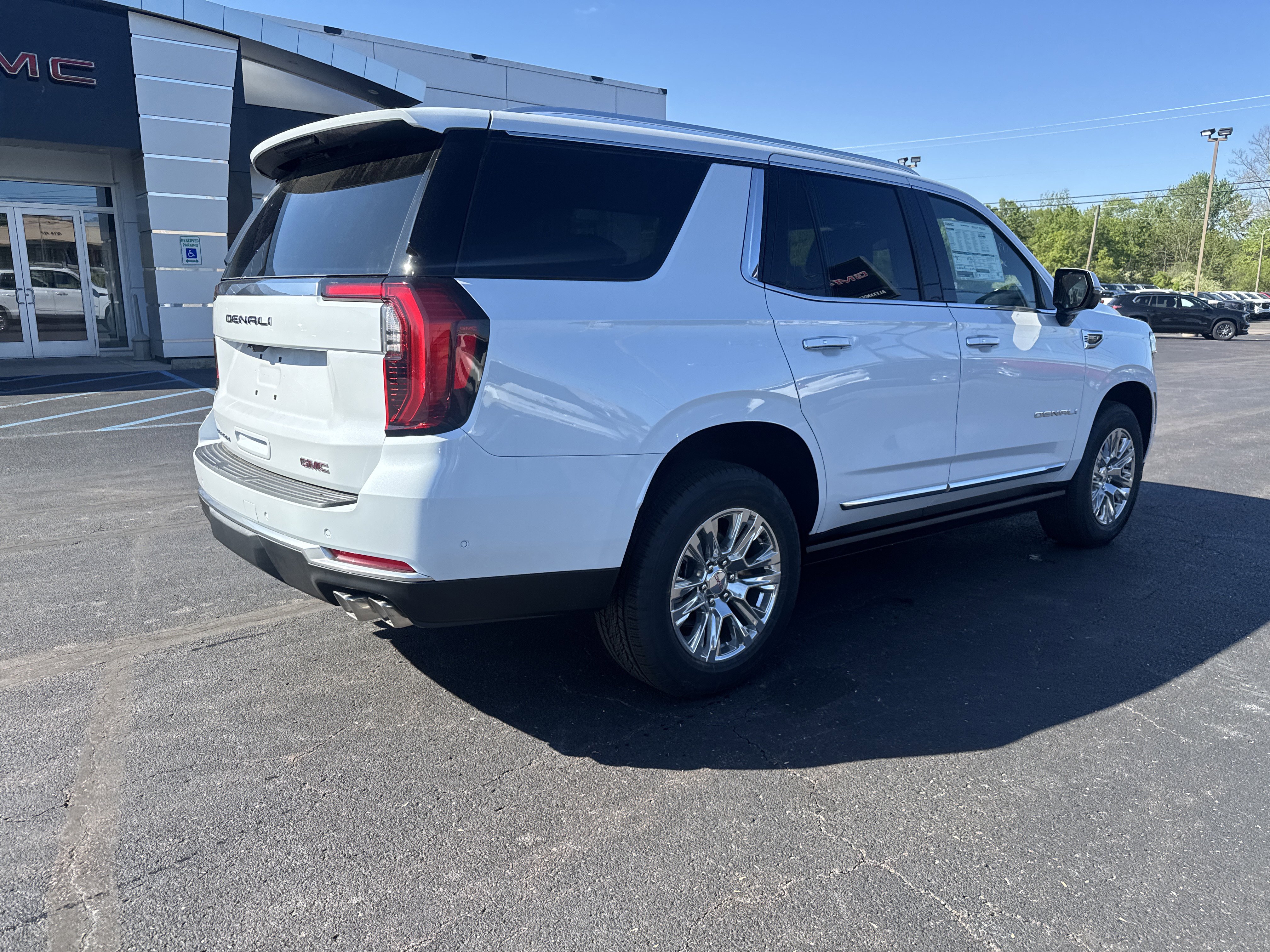 New 2026 GMC Yukon Denali w/ Sun & Power Step Package AWD/4WD image 3