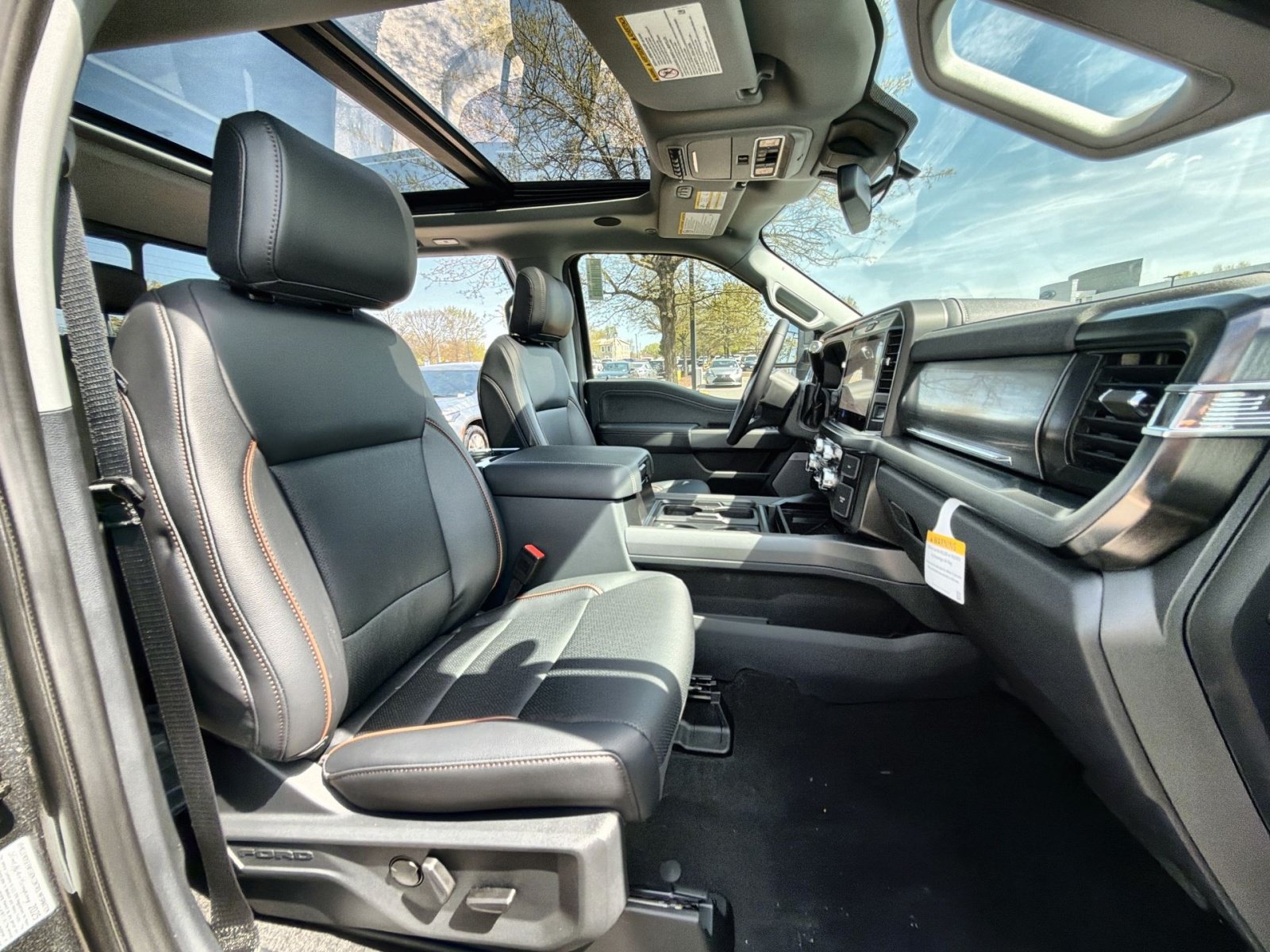 New 2026 Ford F250 Lariat w/ Black Appearance Package AWD/4WD image 26