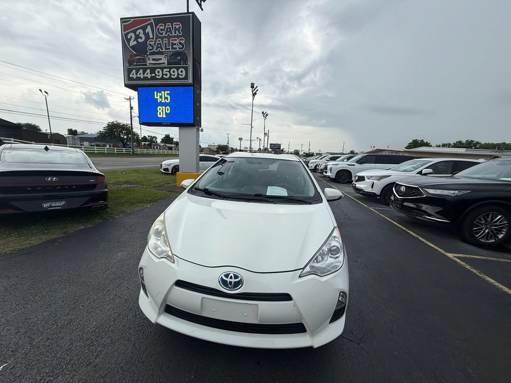 Used 2013 Toyota Prius C Two FWD image 9