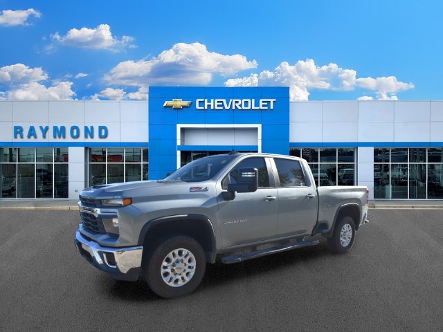 Used 2024 Chevrolet Silverado 2500 LT w/ All Star Edition AWD/4WD image 7