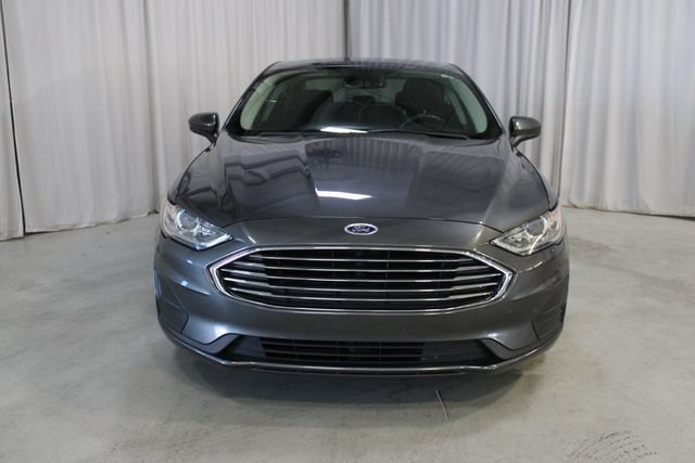 Used 2020 Ford Fusion SE FWD image 25