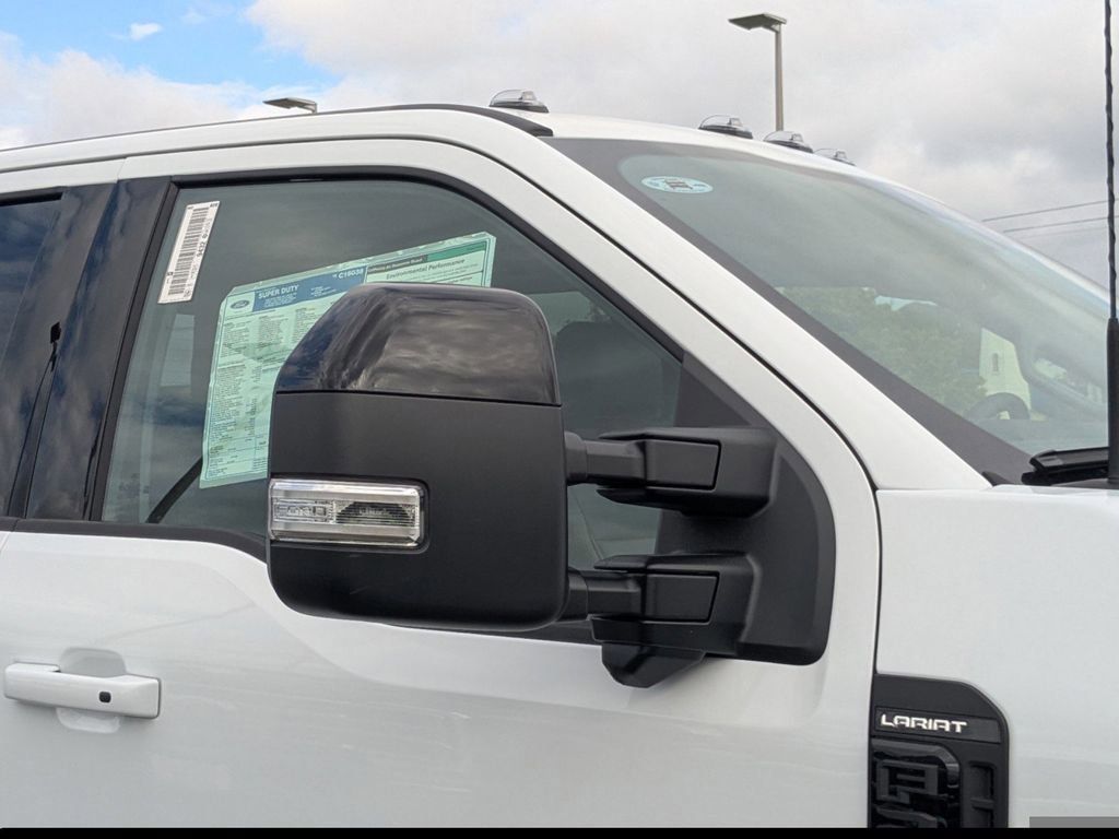 New 2026 Ford F250 Lariat image 13