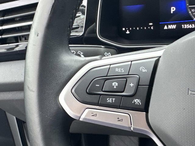 Certified 2025 Volkswagen Jetta S image 15