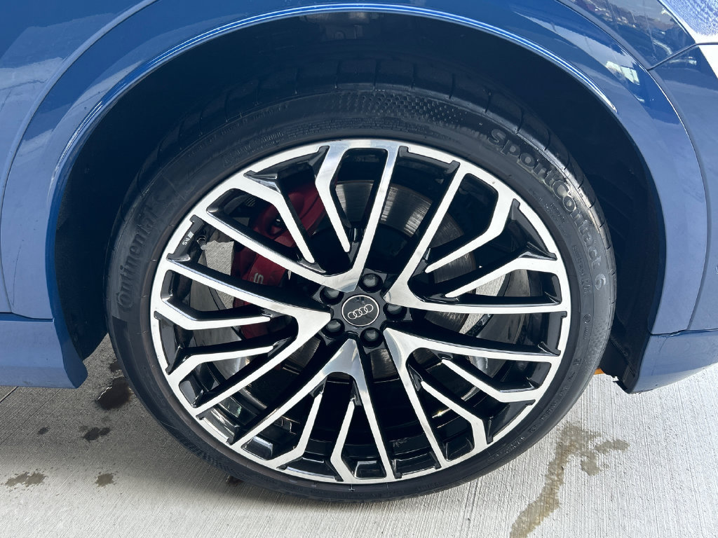 Used 2024 Audi SQ8 Premium Plus AWD/4WD image 35