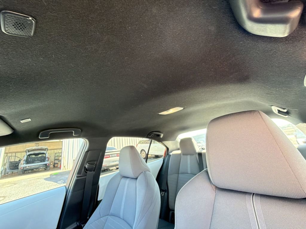 Used 2023 Toyota Corolla SE image 28