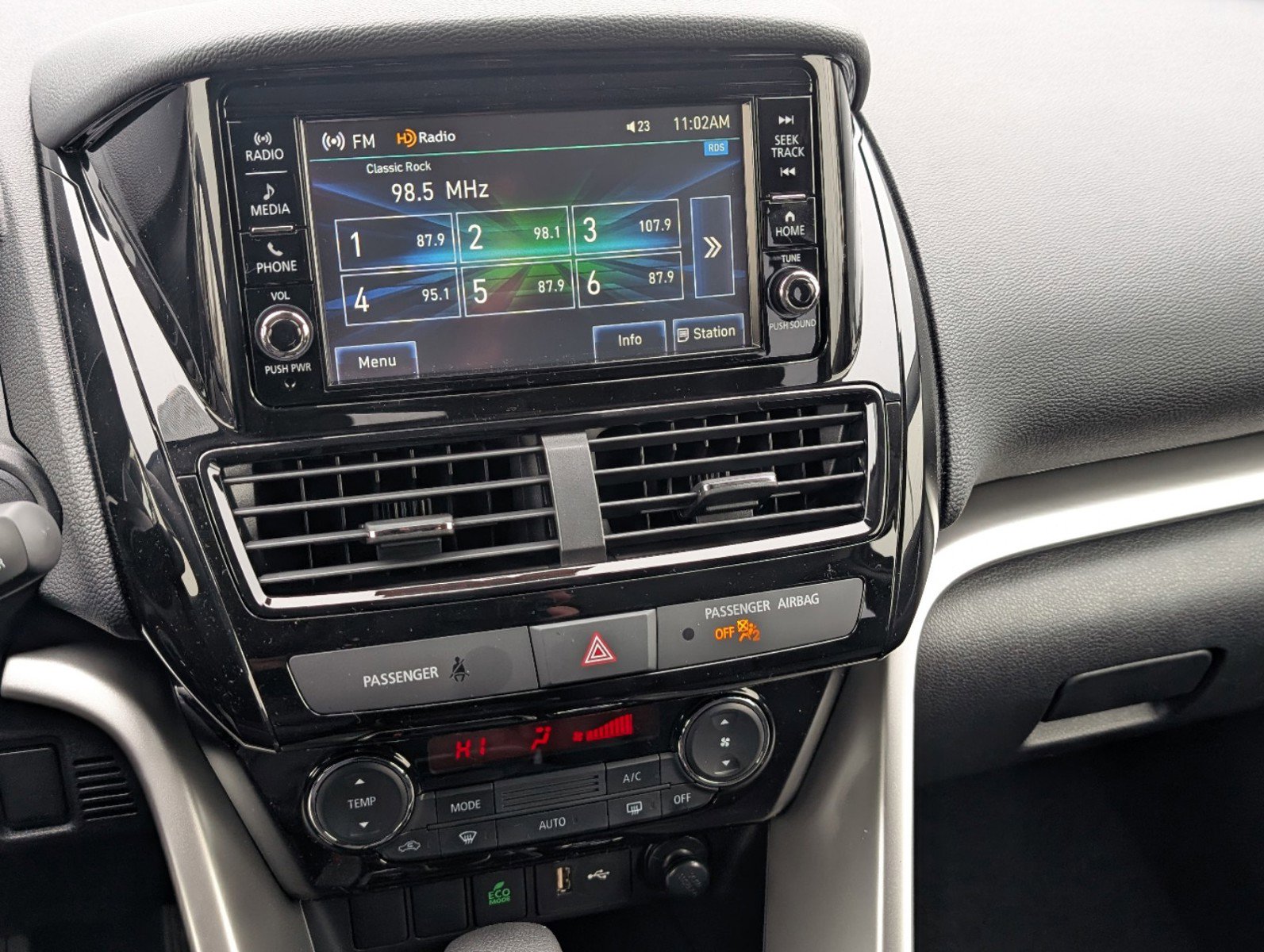 New 2025 Mitsubishi Eclipse Cross ES image 21