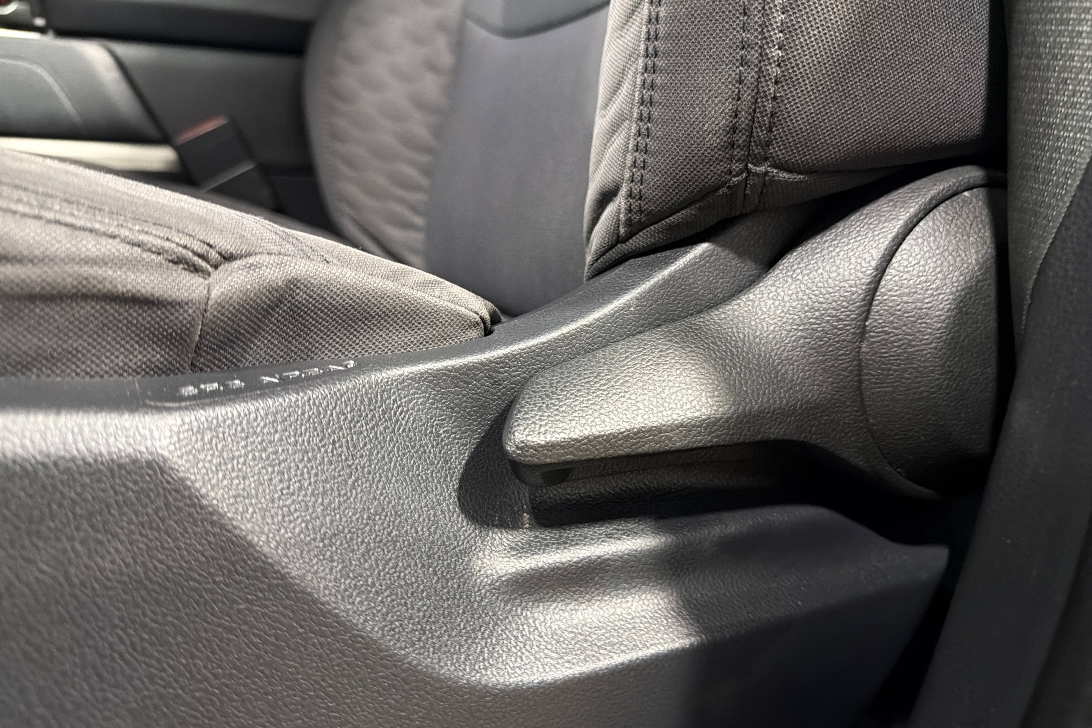 Used 2022 Toyota Tundra SR5 AWD/4WD image 18