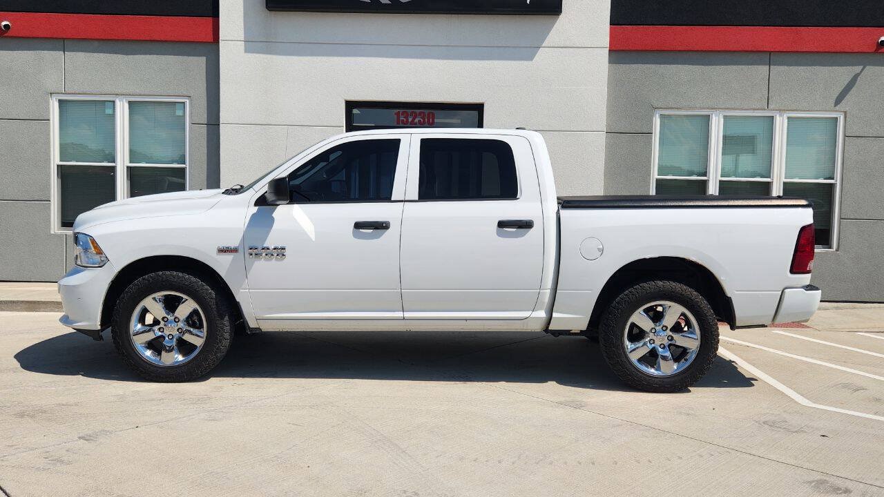 Used 2014 RAM 1500 Express AWD/4WD image 3