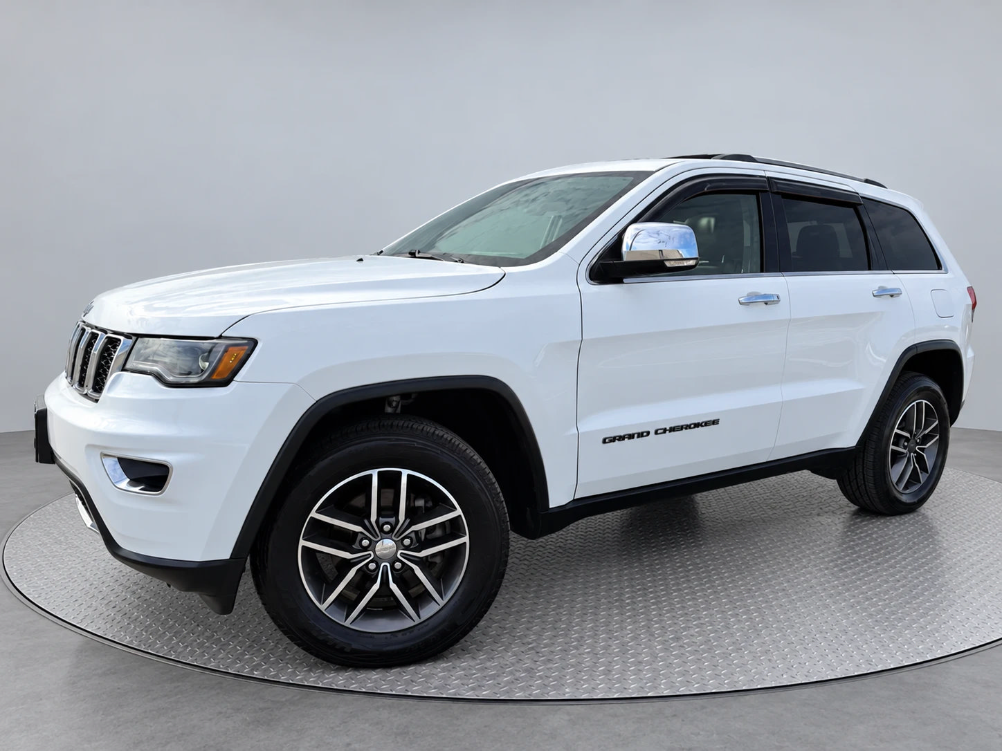Used 2019 Jeep Grand Cherokee Limited w/ Luxury Group II AWD/4WD image 5