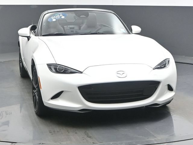 Used 2024 MAZDA MX-5 Miata Grand Touring w/ Weather Package RWD image 50
