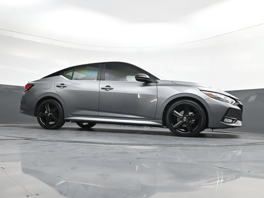 Used 2023 Nissan Sentra SR w/ Midnight Edition Package FWD image 43