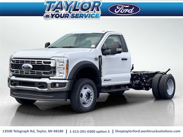 New 2025 Ford F550 4x4 Regular Cab Super Duty image 1