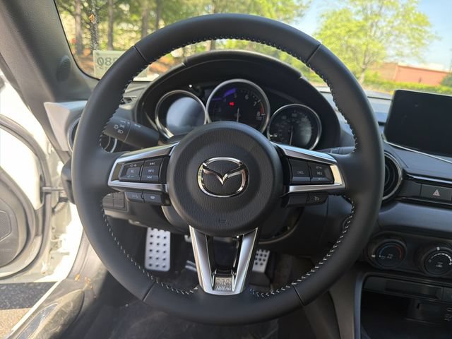 New 2026 MAZDA MX-5 Miata Club w/ Interior Package RWD image 14