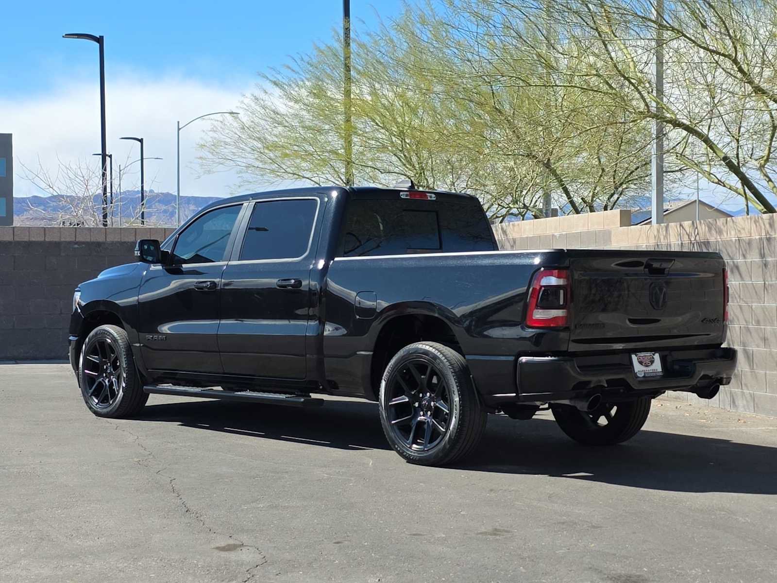Used 2023 RAM 1500 Laramie image 7
