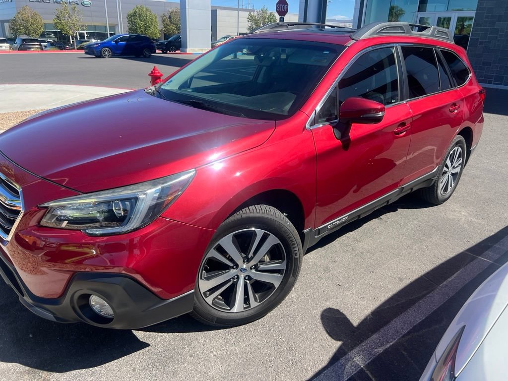 Used 2018 Subaru Outback 3.6R Limited AWD/4WD image 4
