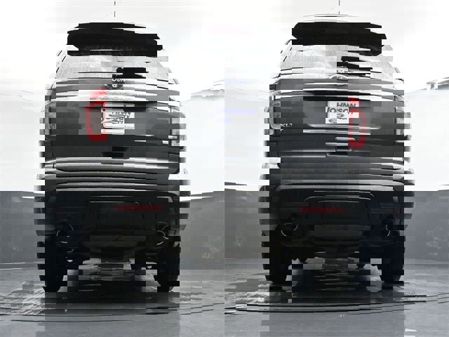 Used 2015 Ford Explorer XLT image 33