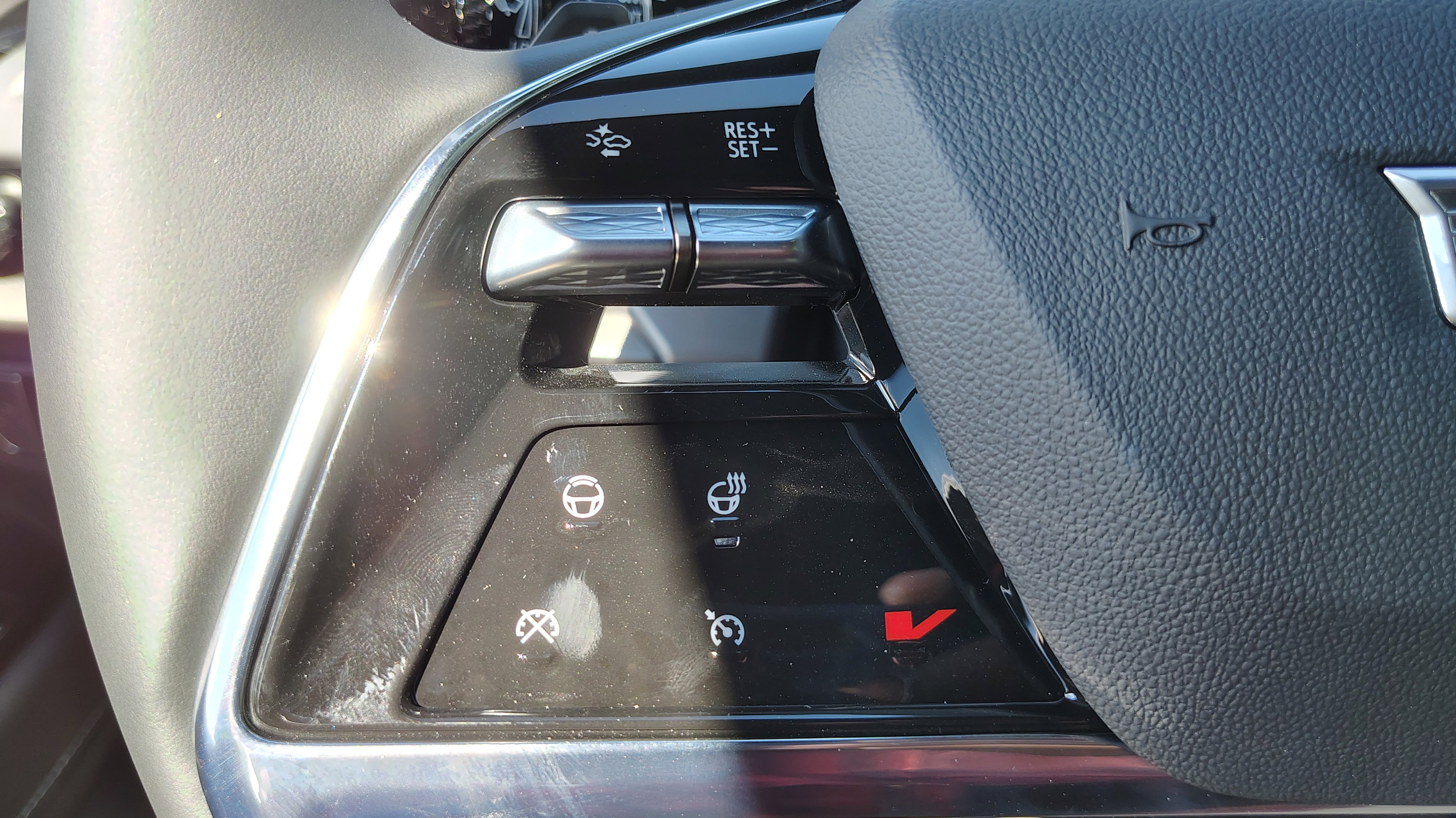 New 2026 Cadillac Vistiq Sport w/ LPO, Floor Liner Package image 15