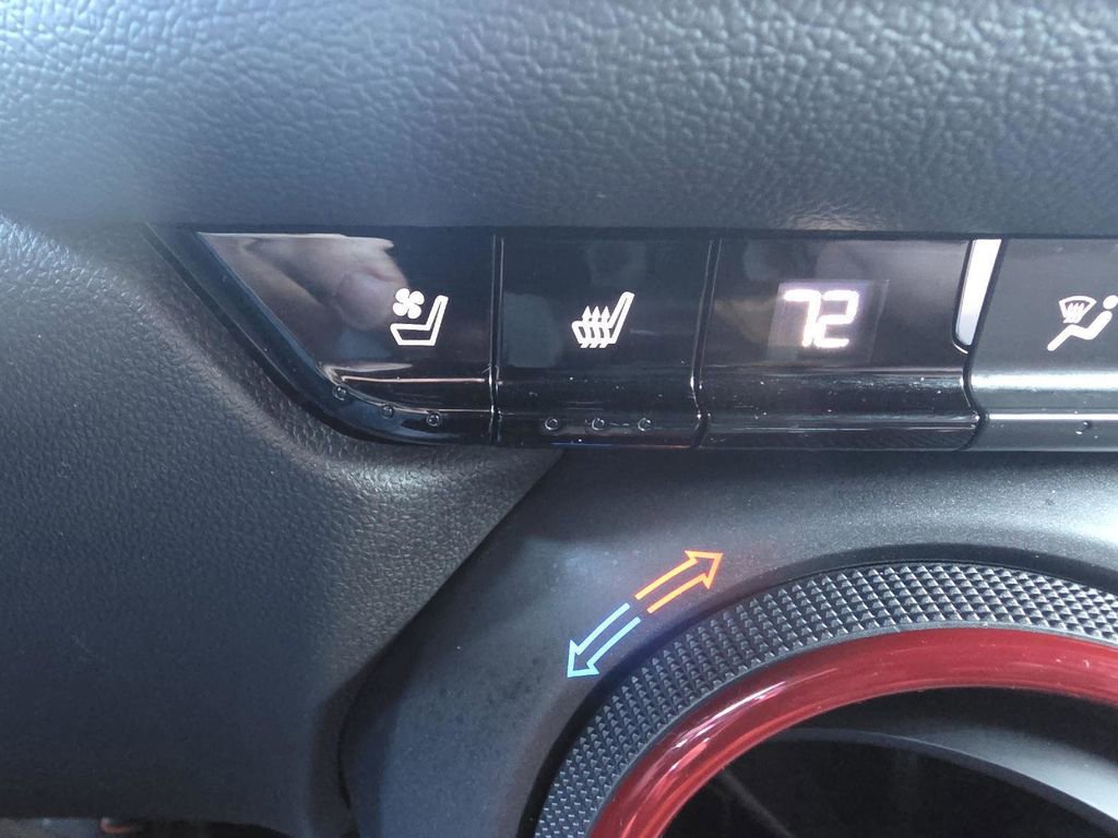 Used 2023 Chevrolet Blazer RS w/ Driver Confidence II Package image 5