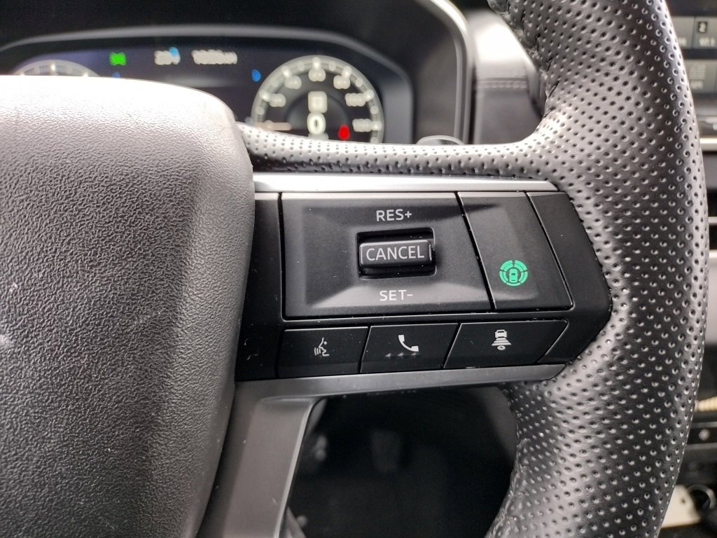 Used 2024 Mitsubishi Outlander SE Black Edition image 25