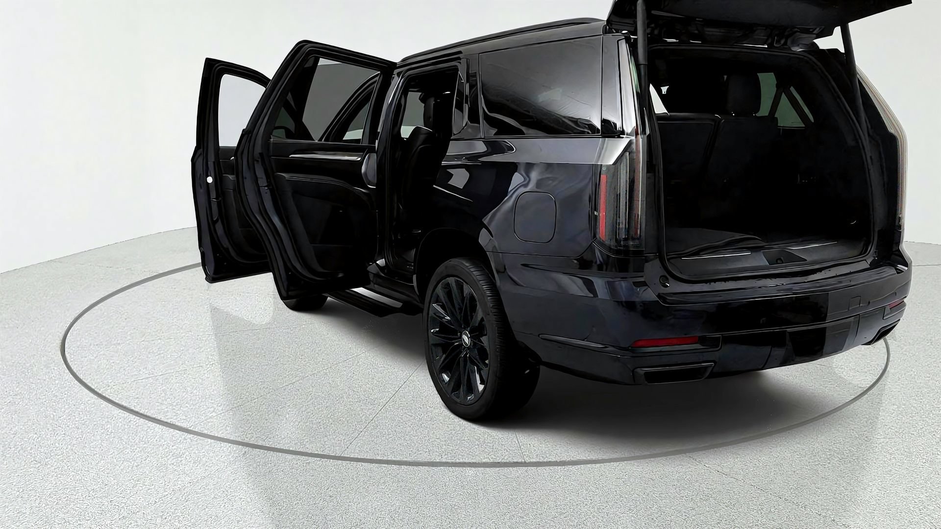 Certified 2026 Cadillac Escalade Platinum Sport w/ LPO, ONYX Package AWD/4WD image 11