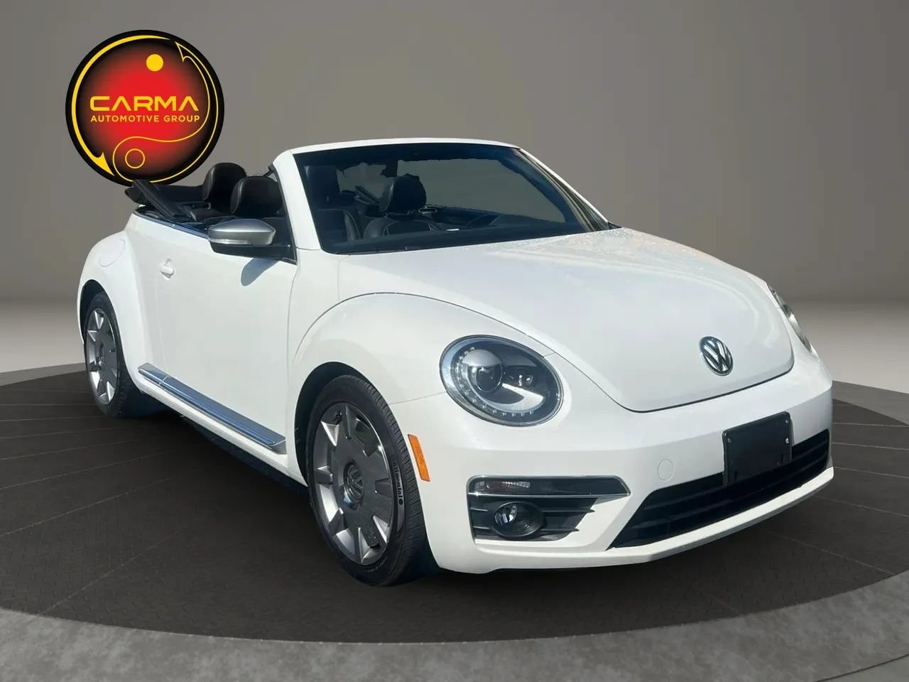 Used 2014 Volkswagen Beetle TDI FWD image 7