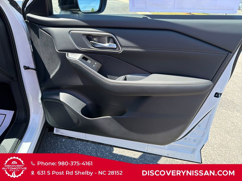 New 2026 Nissan Rogue Platinum AWD/4WD image 41