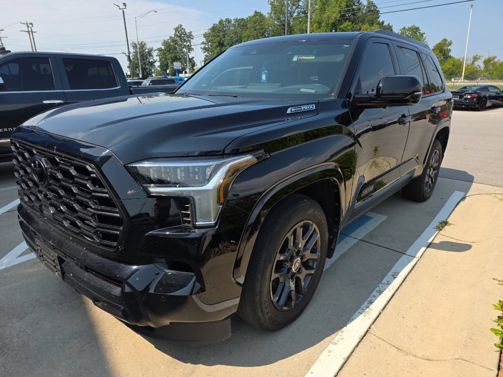Used 2023 Toyota Sequoia Platinum AWD/4WD image 2