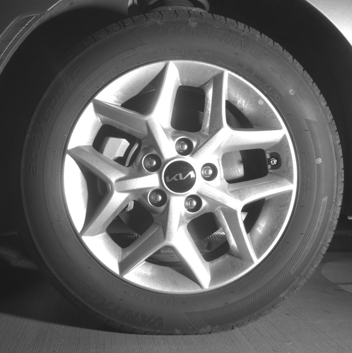 Used 2025 Kia Soul LX w/ LX Technology Package image 12