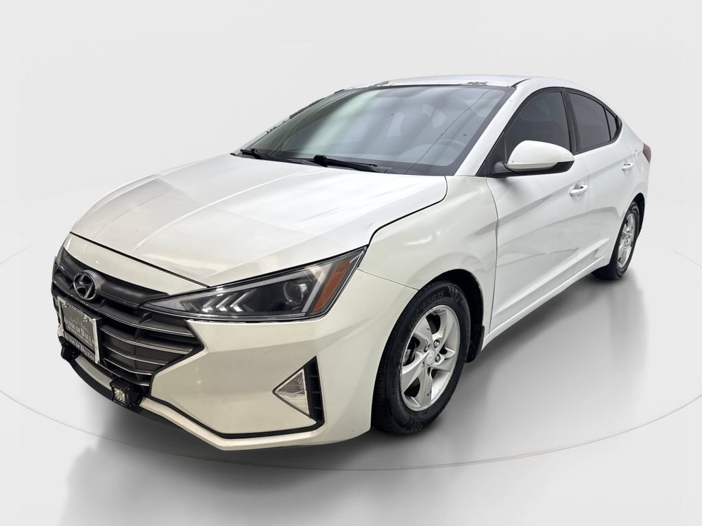 Used 2019 Hyundai Elantra SE FWD image 2