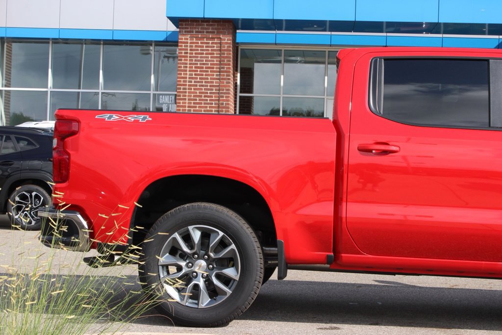 New 2026 Chevrolet Silverado 1500 LT w/ Safety Package AWD/4WD image 34