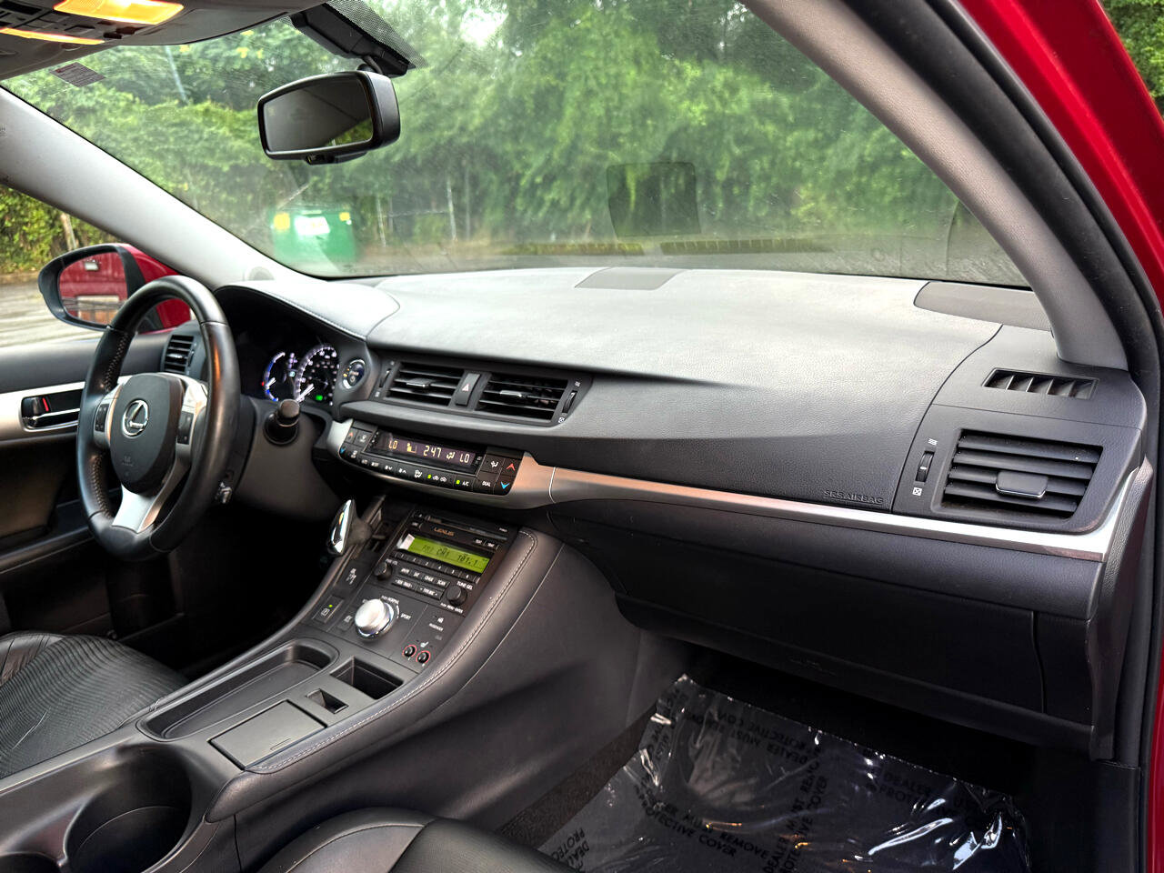 Used 2011 Lexus CT 200h image 17