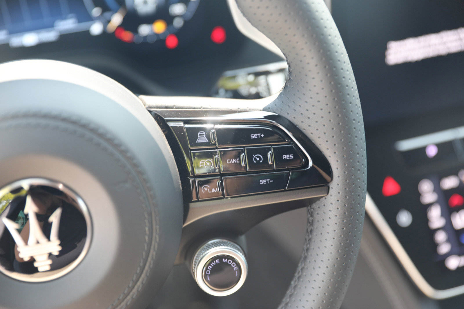 New 2024 Maserati Grecale GT image 31